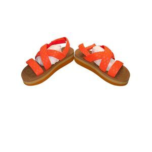 Muk Luks Neon Orange Textured Strap Sandals Size 8
